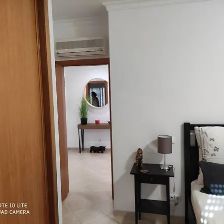 Apartamento Encantador Com Piscina Appartement *