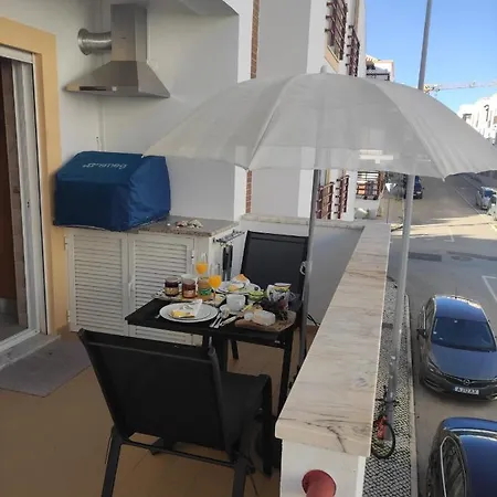 Apartamento Encantador Com Piscina Appartement *