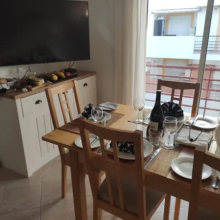 Apartamento Encantador Com Piscina *