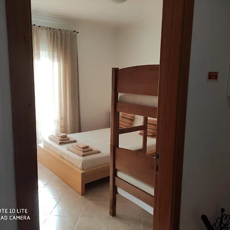 Apartamento Encantador Com Piscina 塔维拉